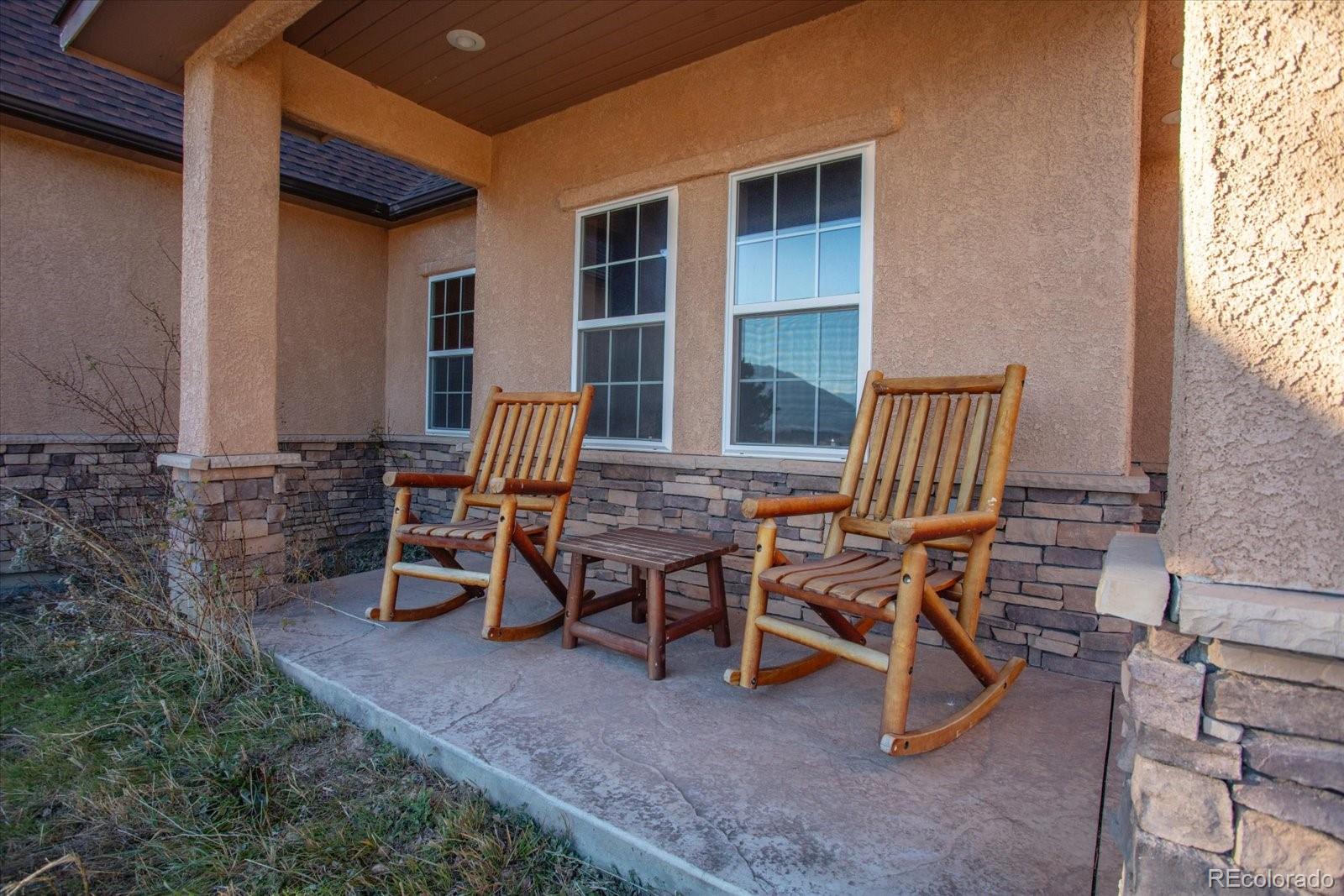 8557 Mountain View Farms Lane