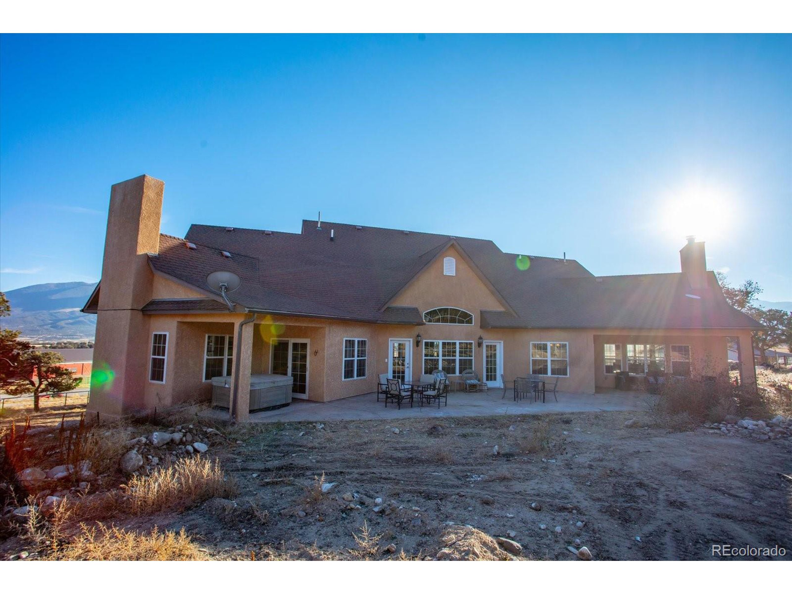 8557 Mountain View Farms Ln