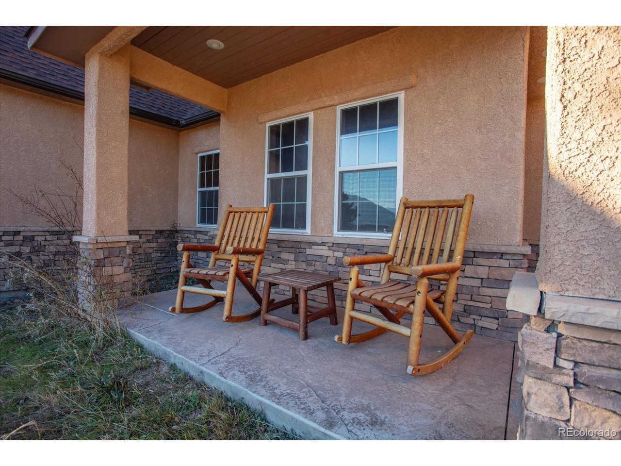 8557 Mountain View Farms Ln