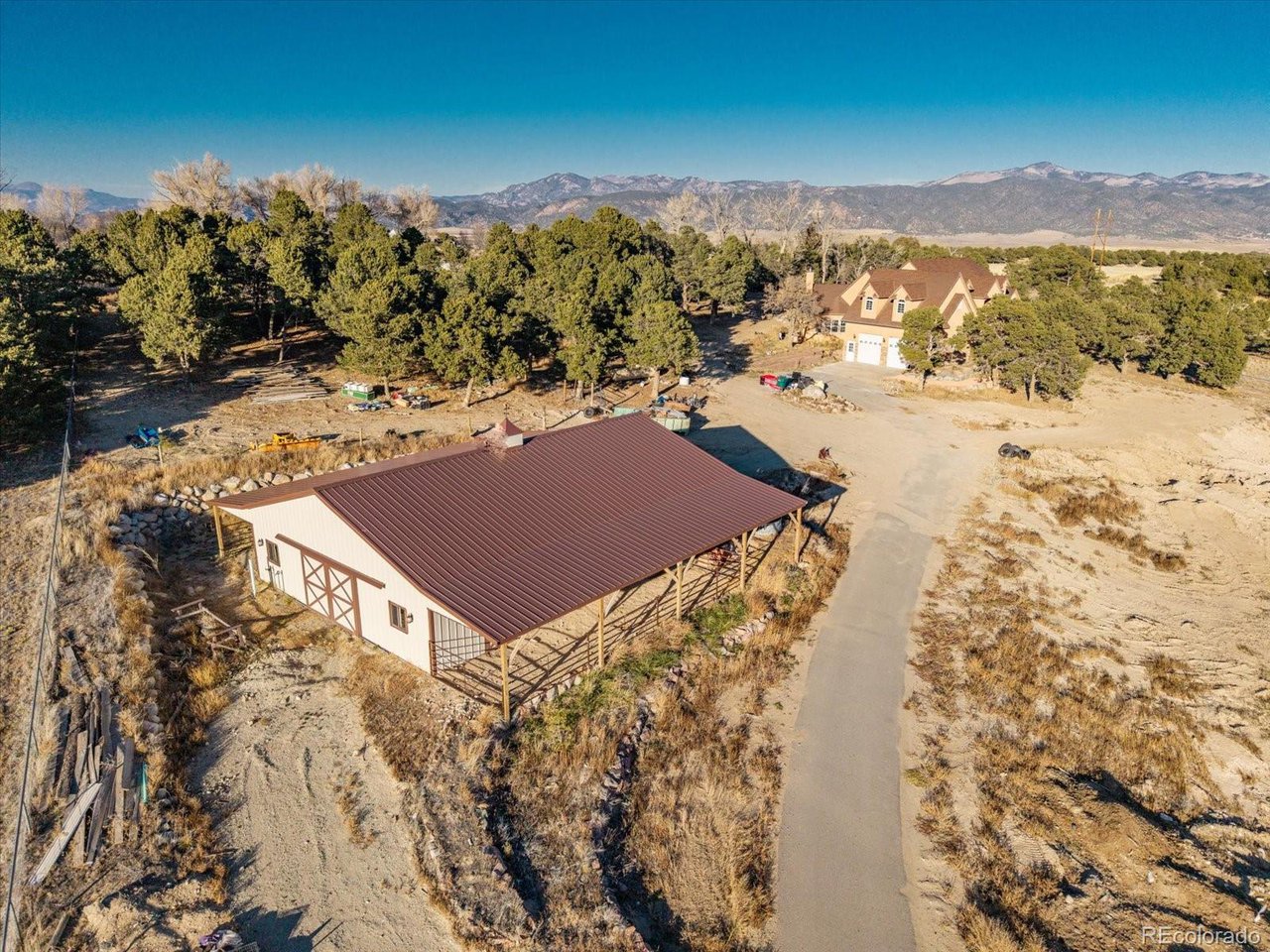 8557 Mountain View Farms Ln