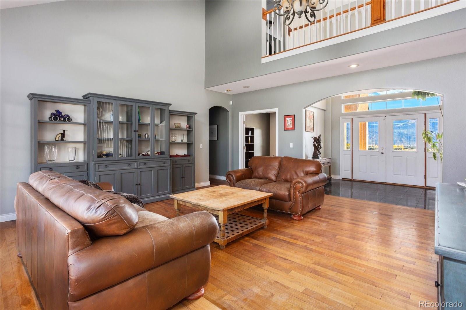 8557 Mountain View Farms Lane