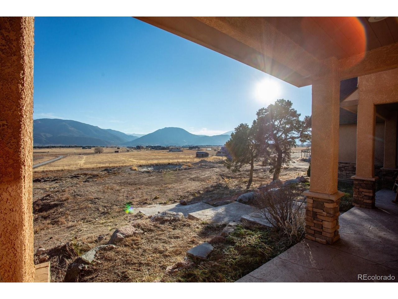 8557 Mountain View Farms Ln