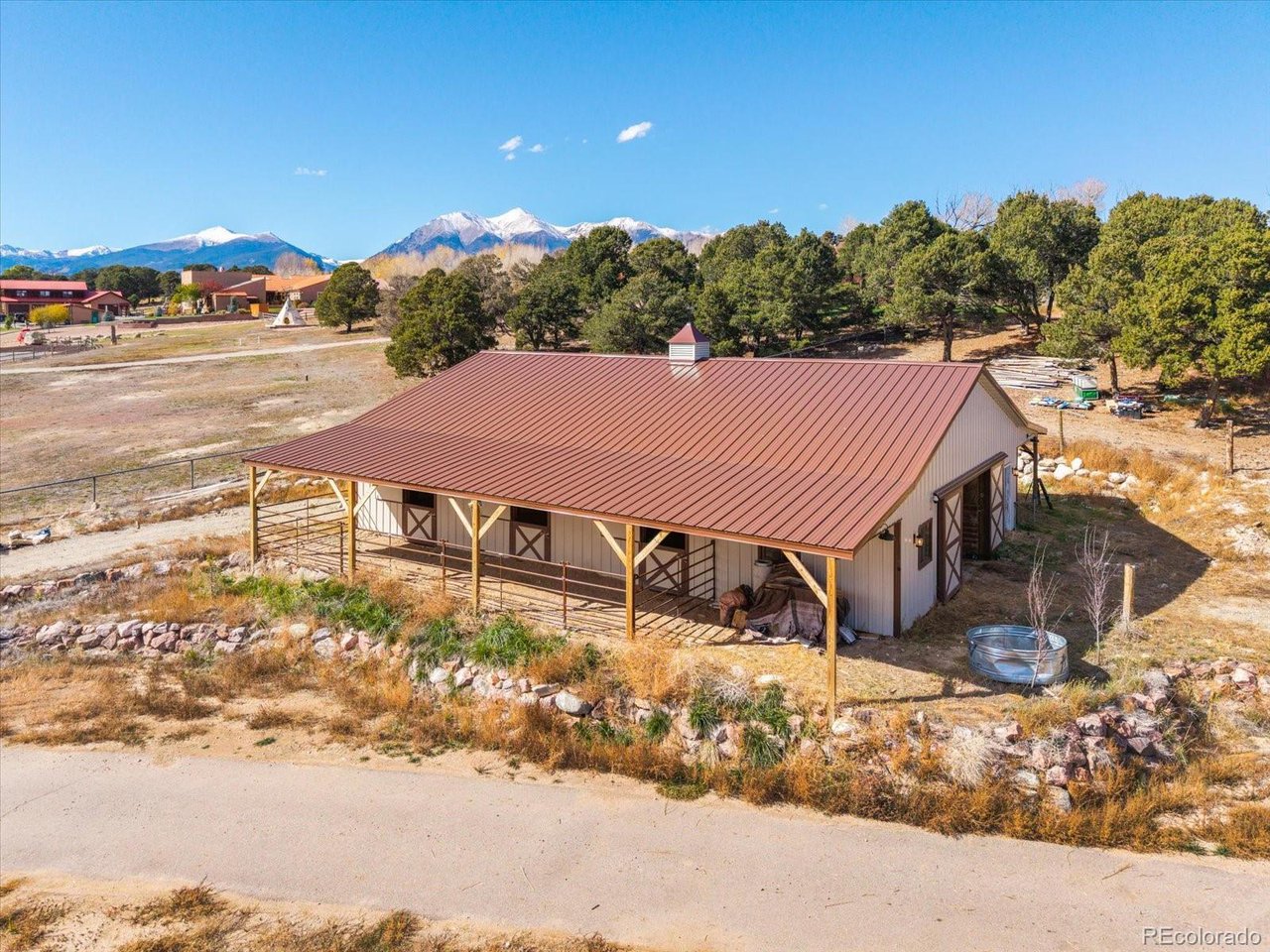 8557 Mountain View Farms Ln