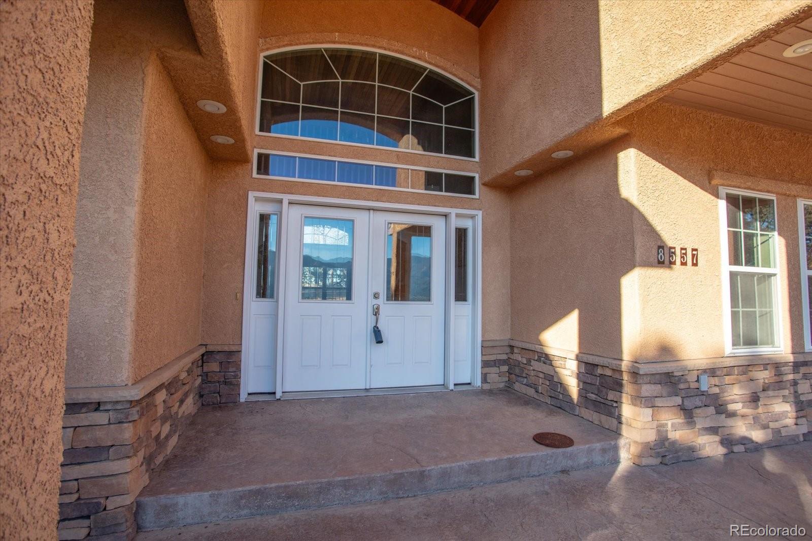 8557 Mountain View Farms Lane