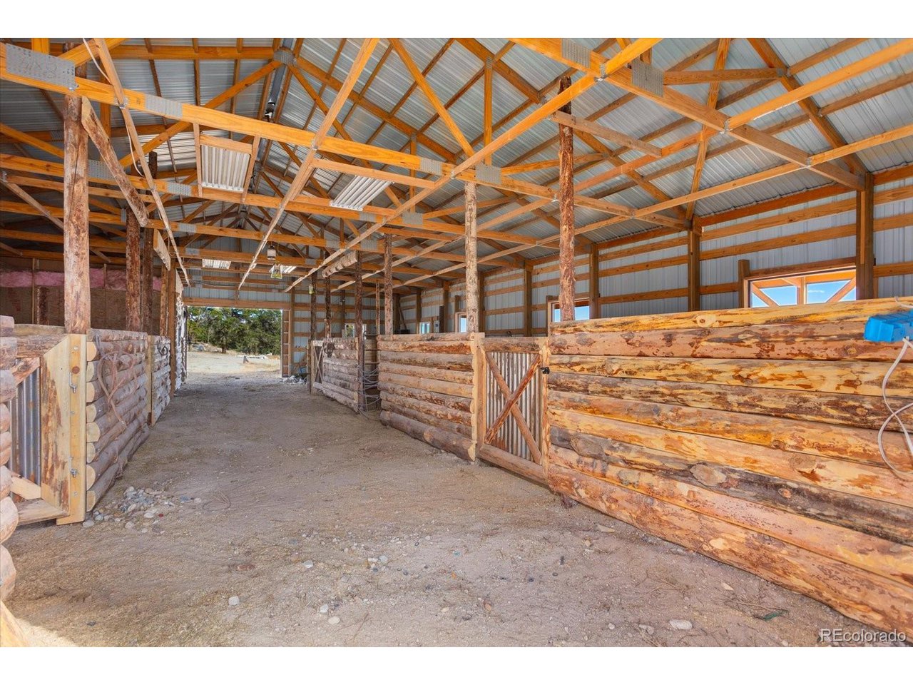 8557 Mountain View Farms Ln