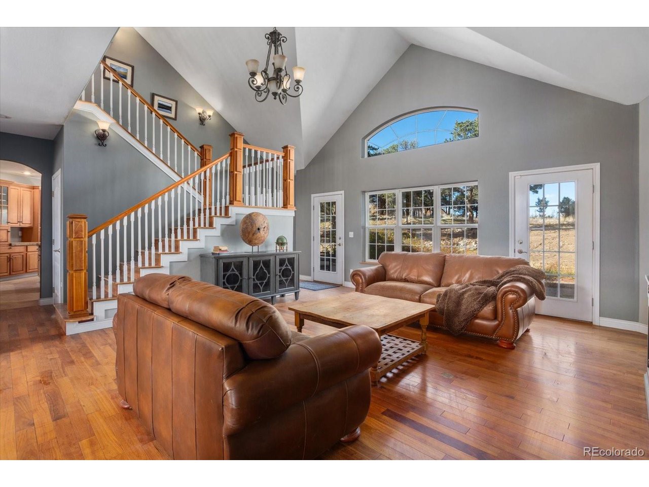 8557 Mountain View Farms Ln