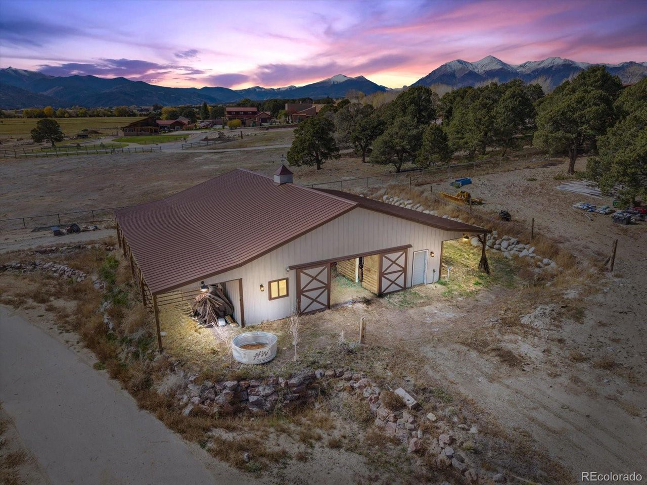 8557 Mountain View Farms Ln