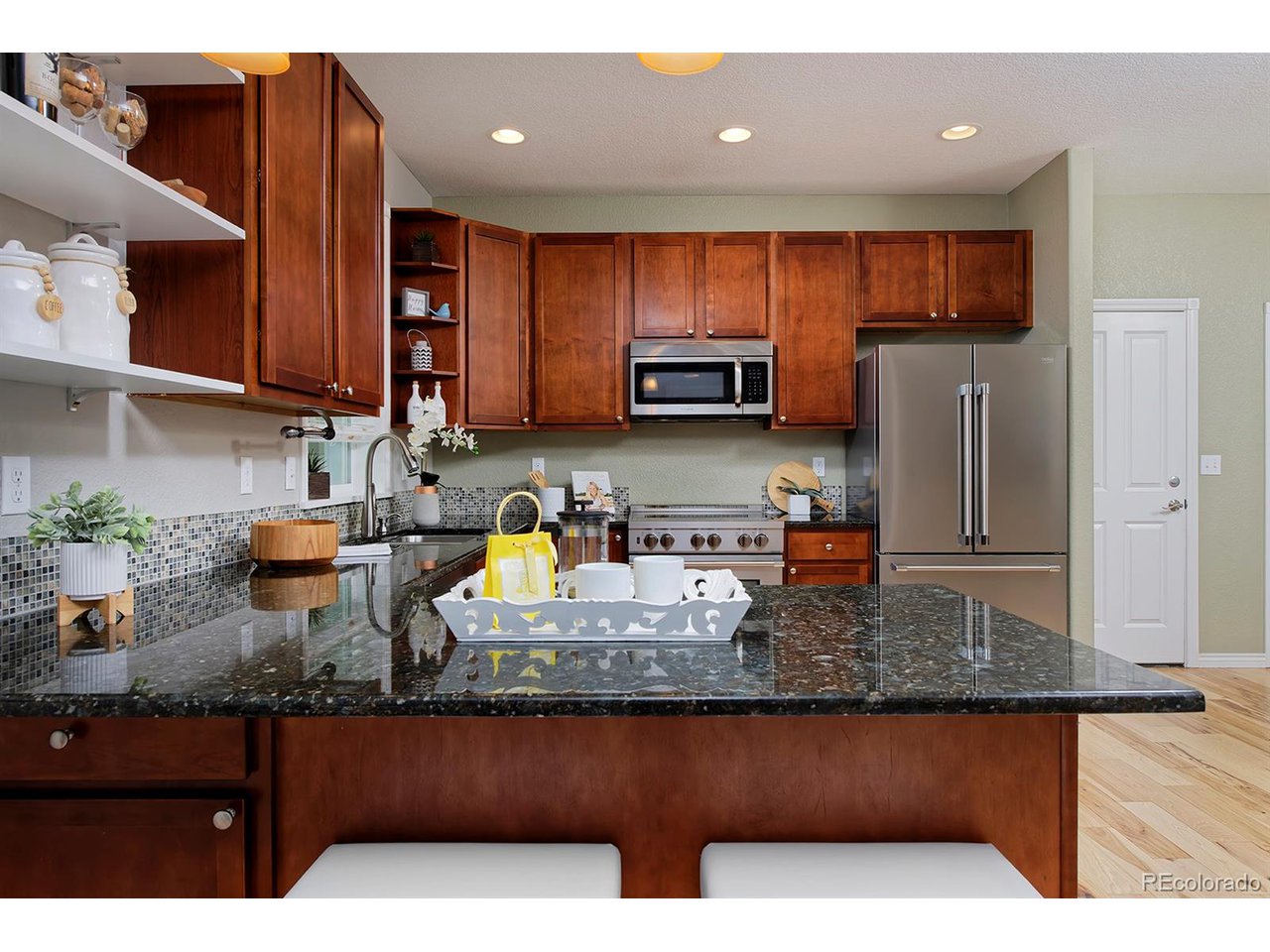 401 E Geneseo St A