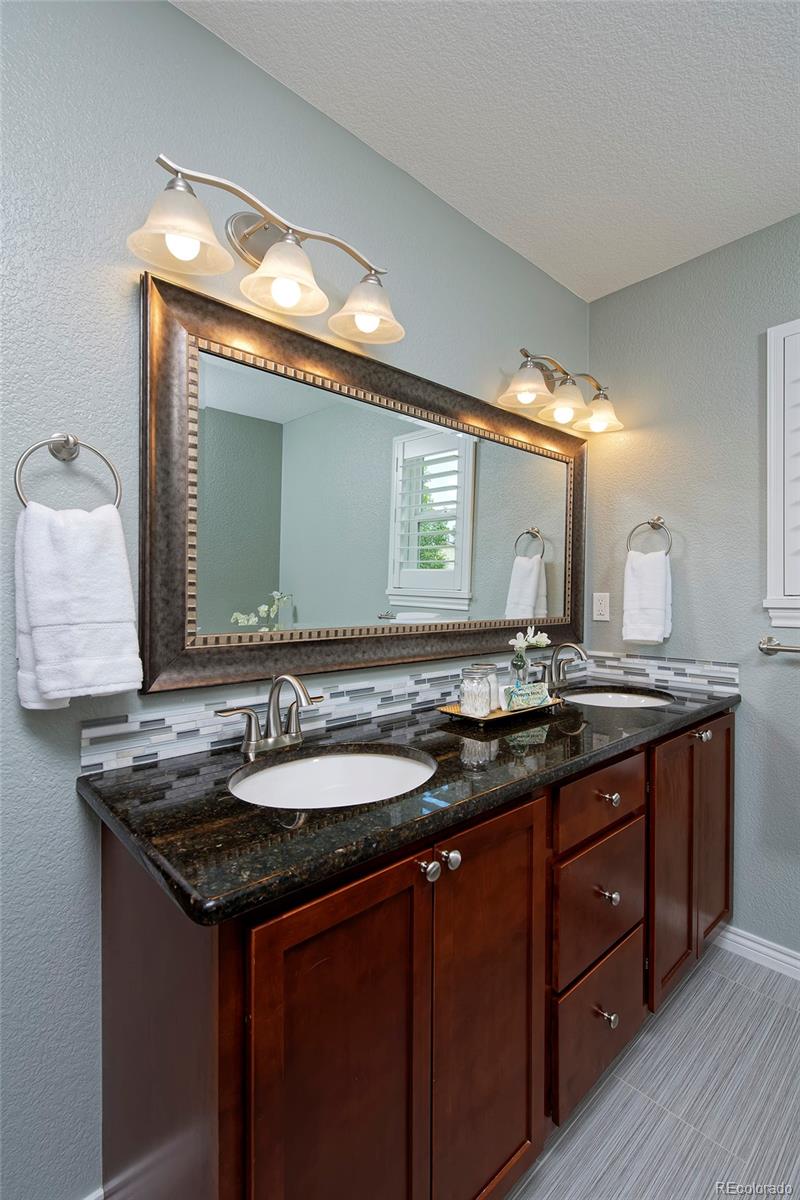 401 E Geneseo Street Unit: A