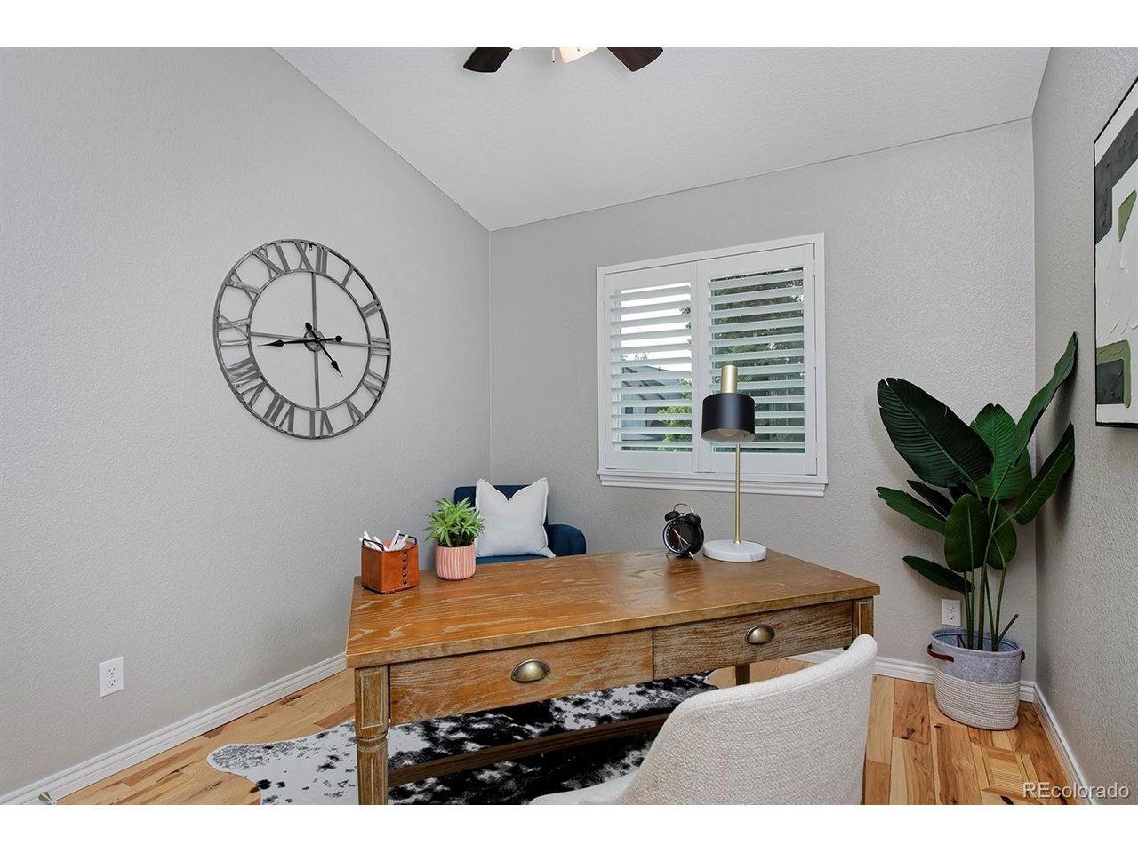 401 E Geneseo St A