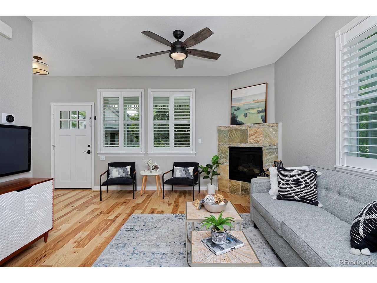401 E Geneseo St A