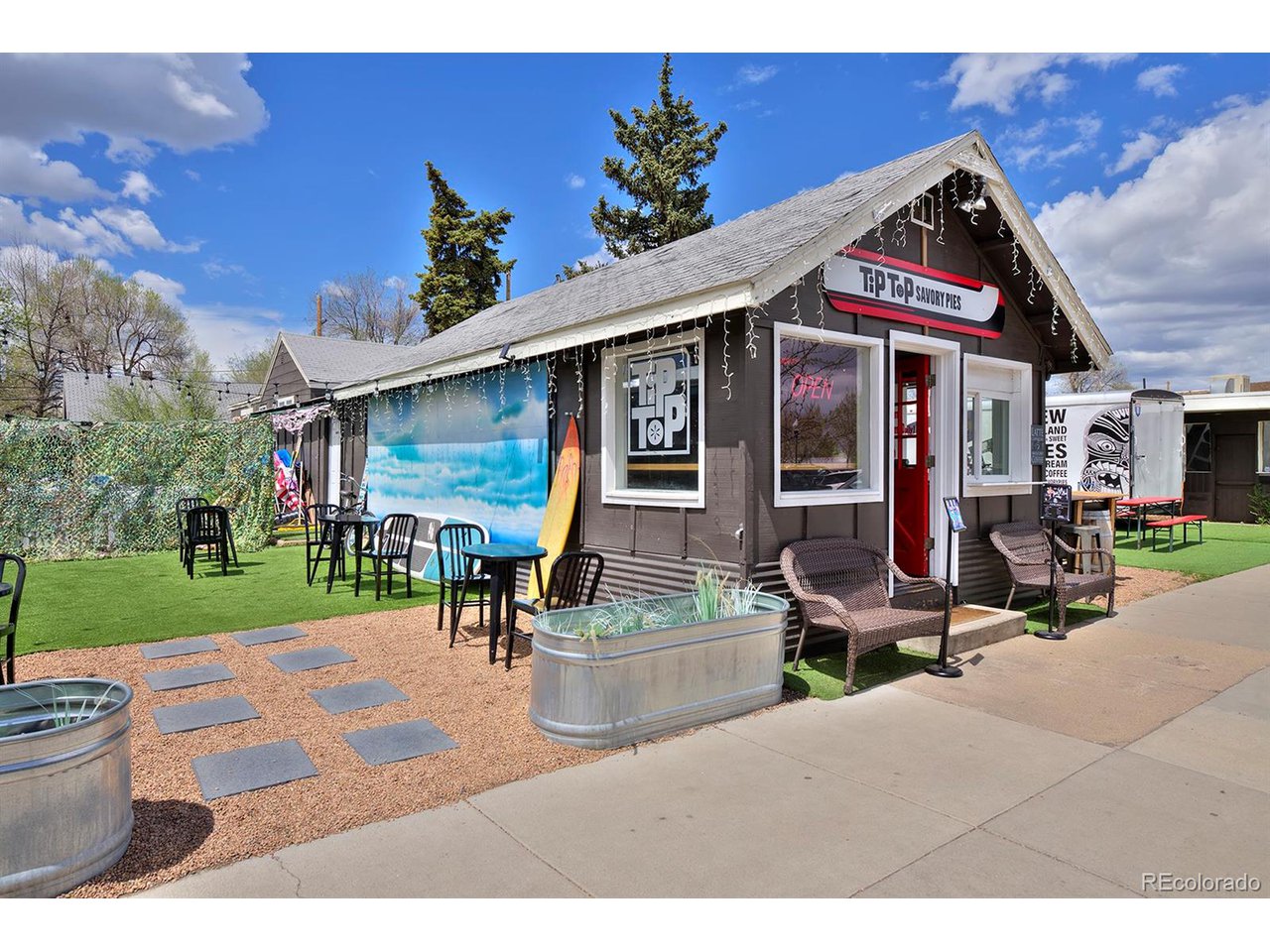 401 E Geneseo St A