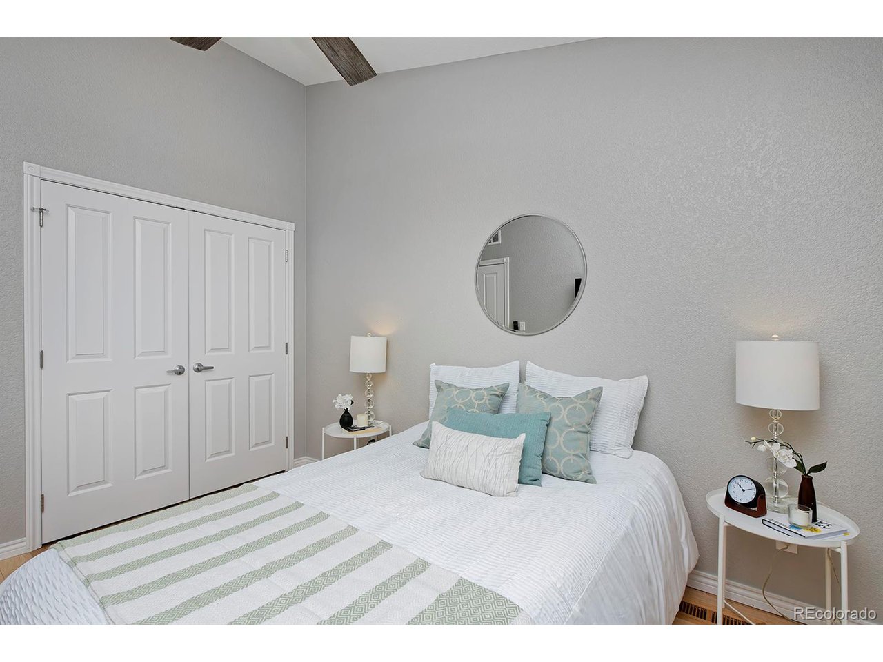 401 E Geneseo St A