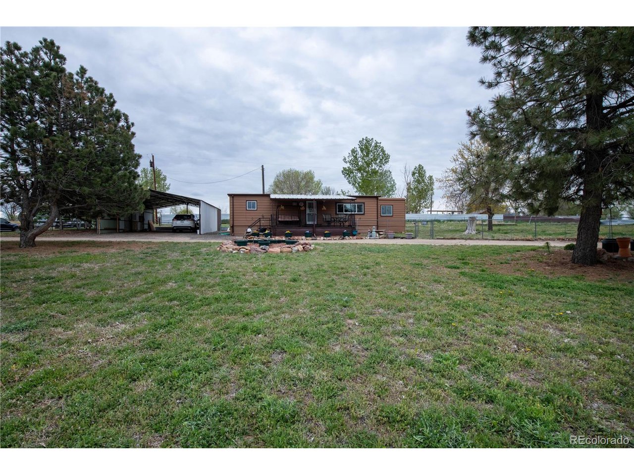 7434 Woodruff St