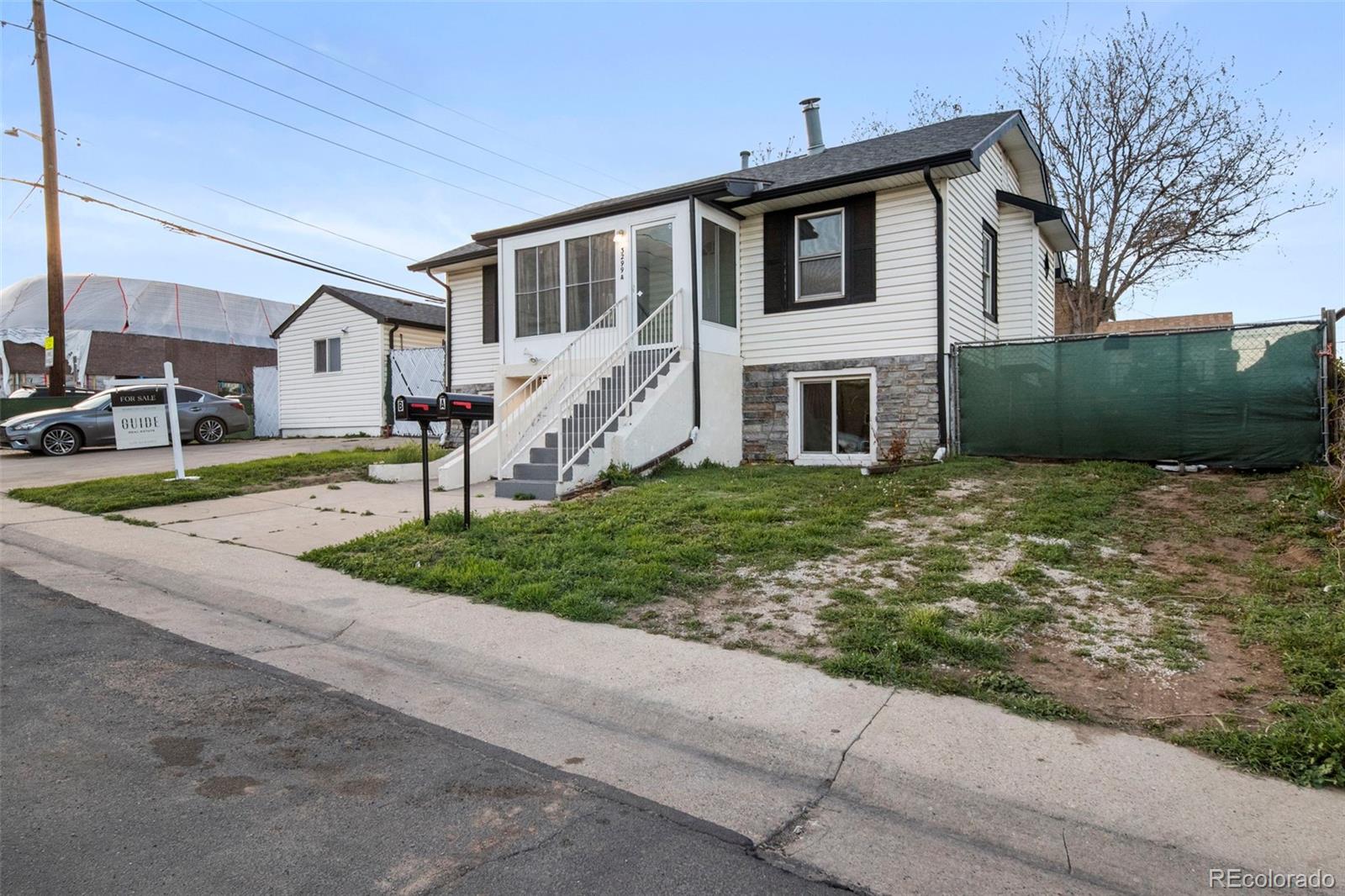 3299 W Dakota Avenue