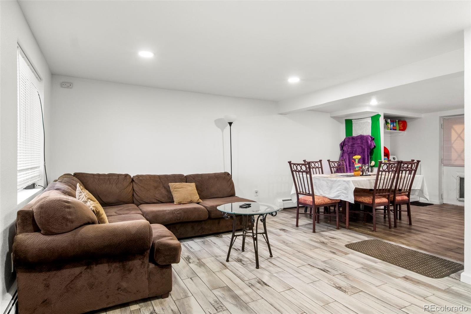 3299 W Dakota Avenue