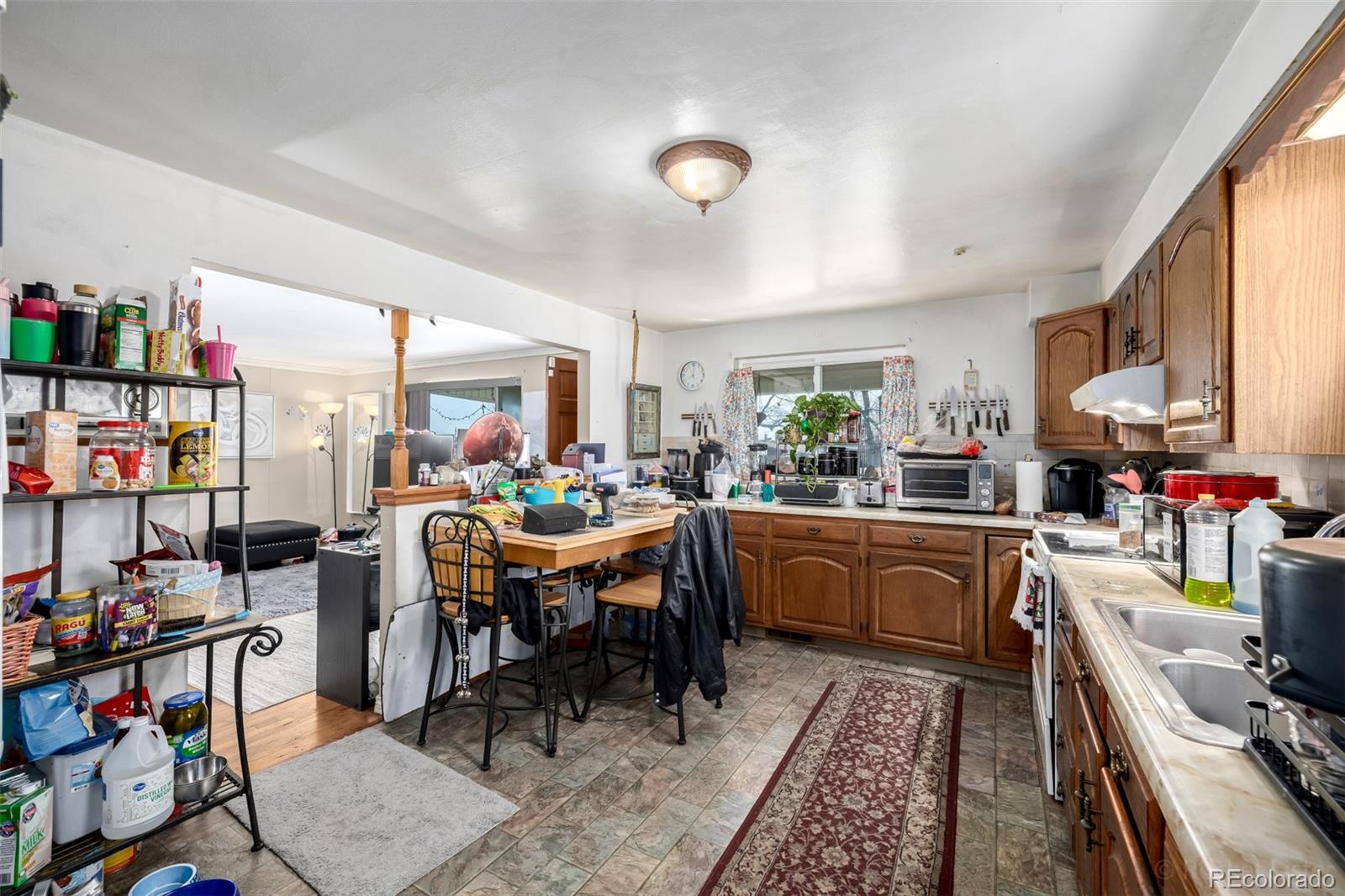 1447 S Mariposa Street