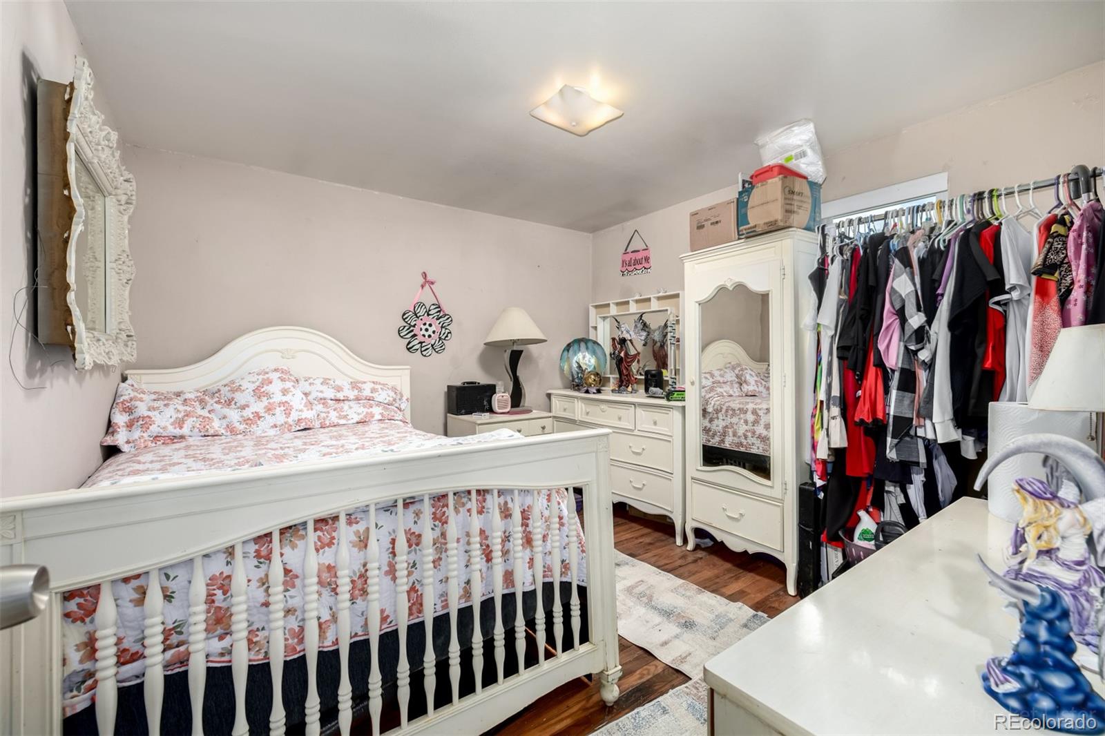 1447 S Mariposa Street