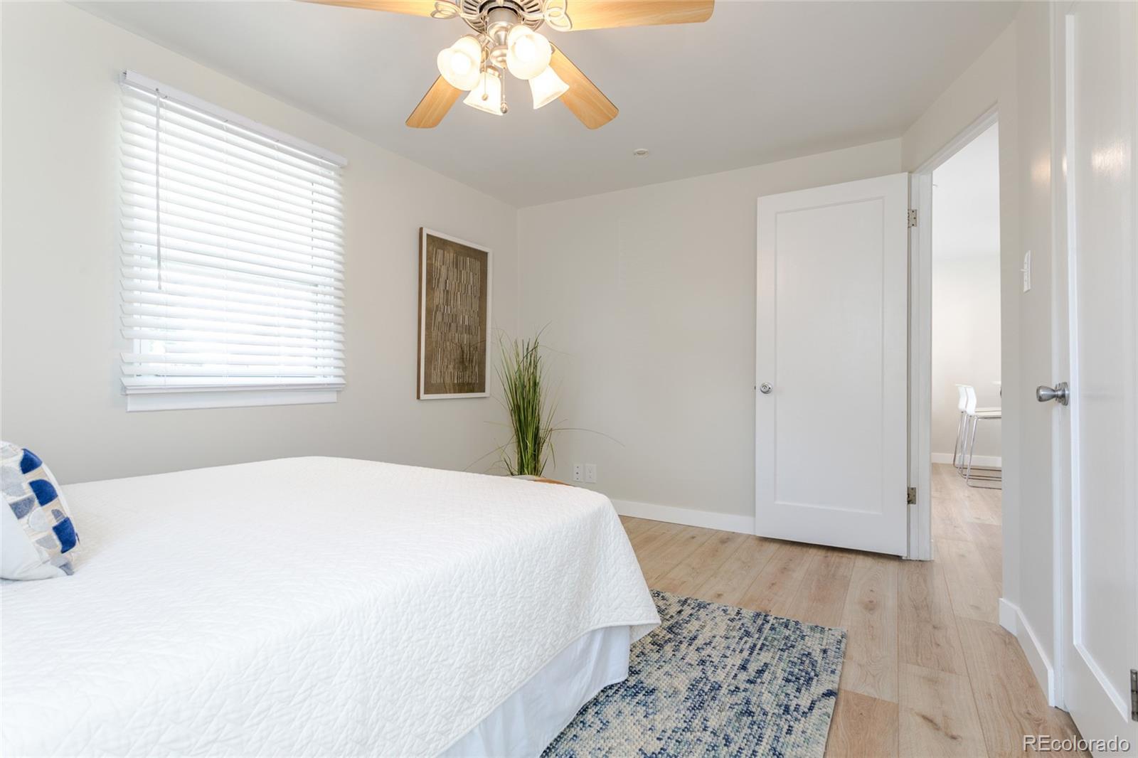 6845 W 55th Place