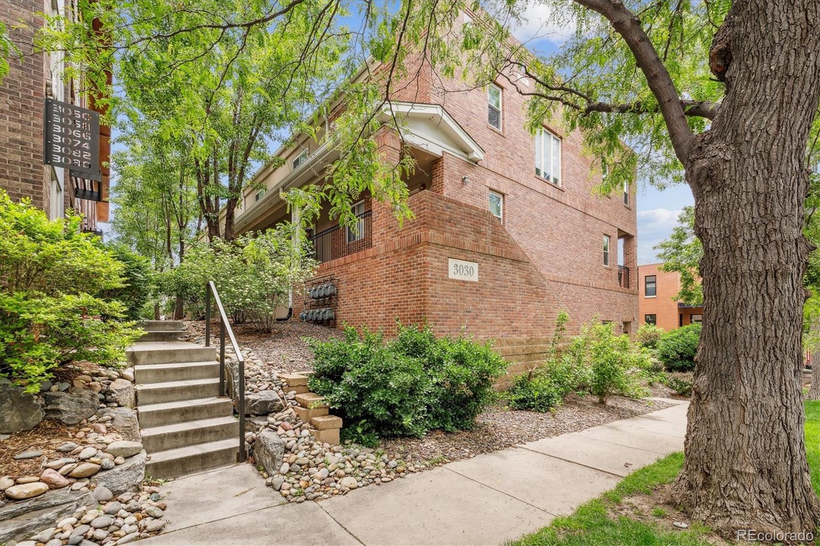 3030 Wyandot Street Unit: 4