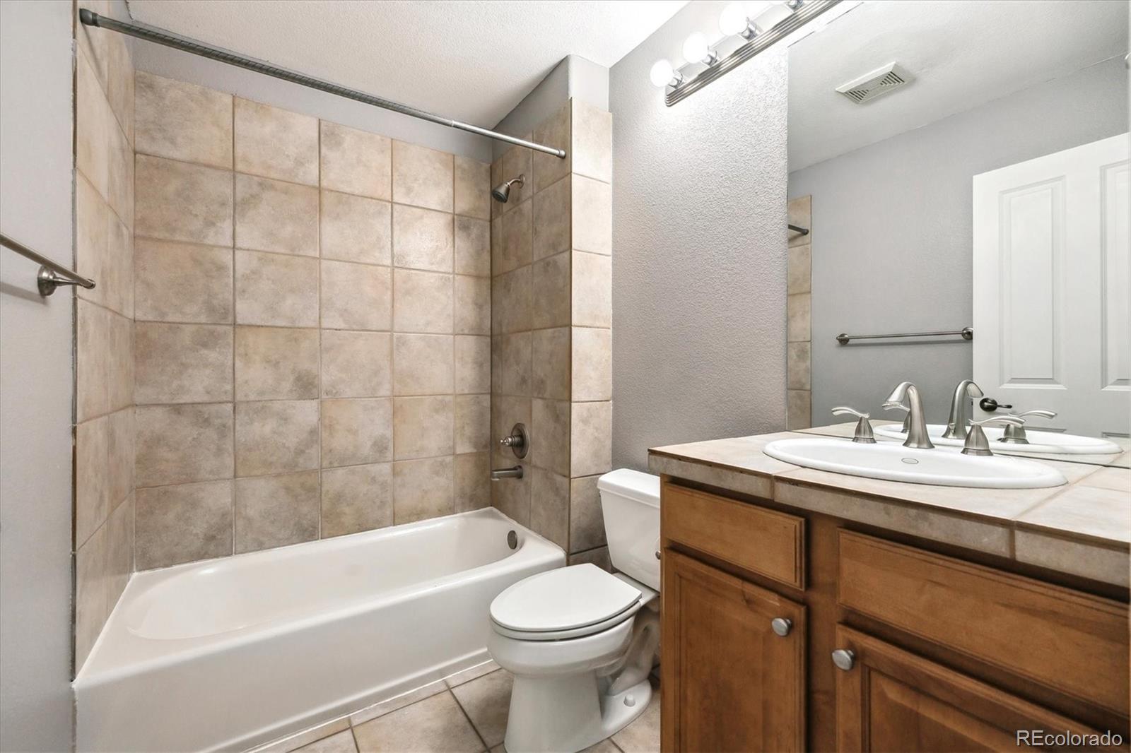 3030 Wyandot Street Unit: 4