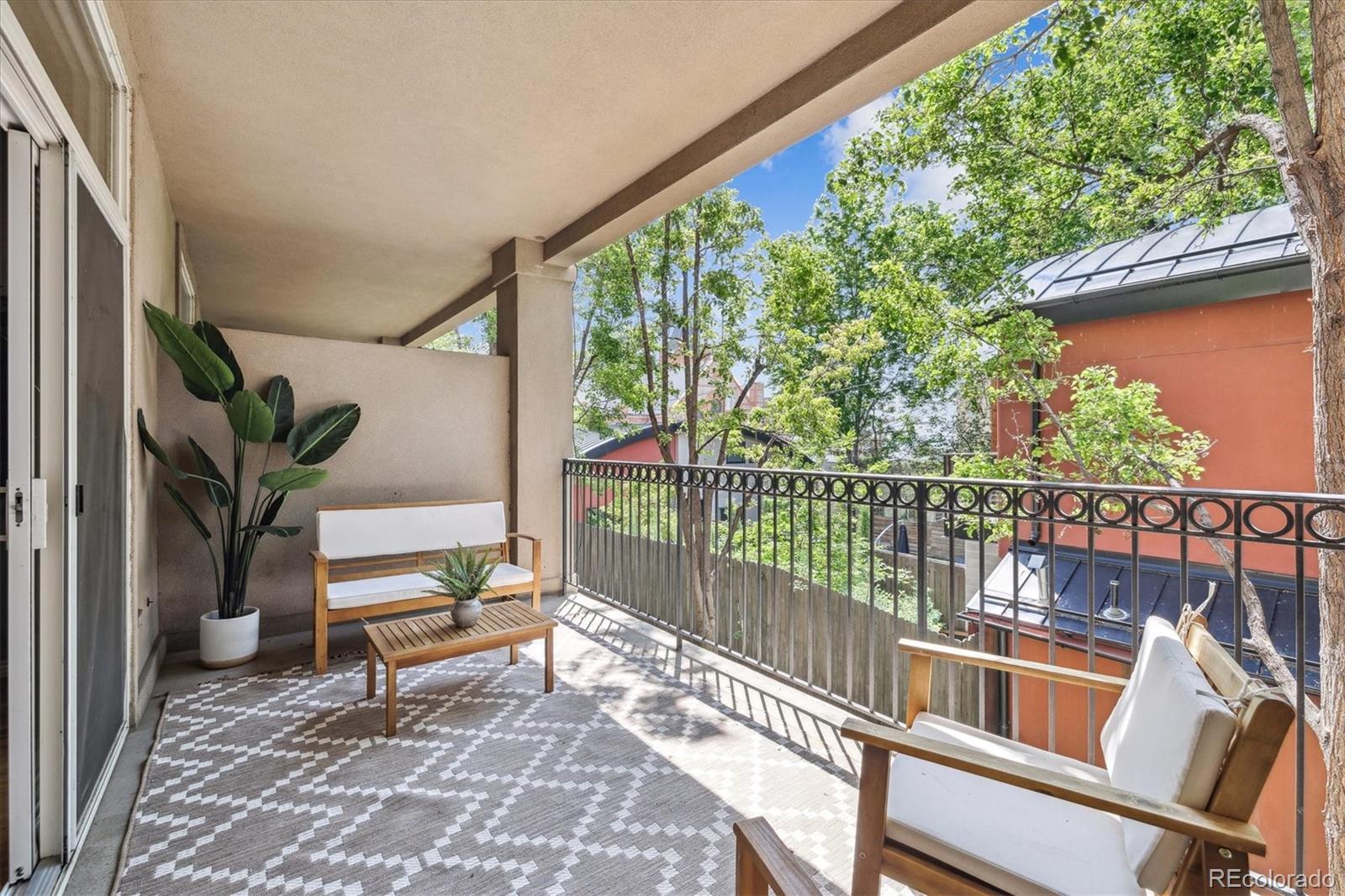 3030 Wyandot Street Unit: 4