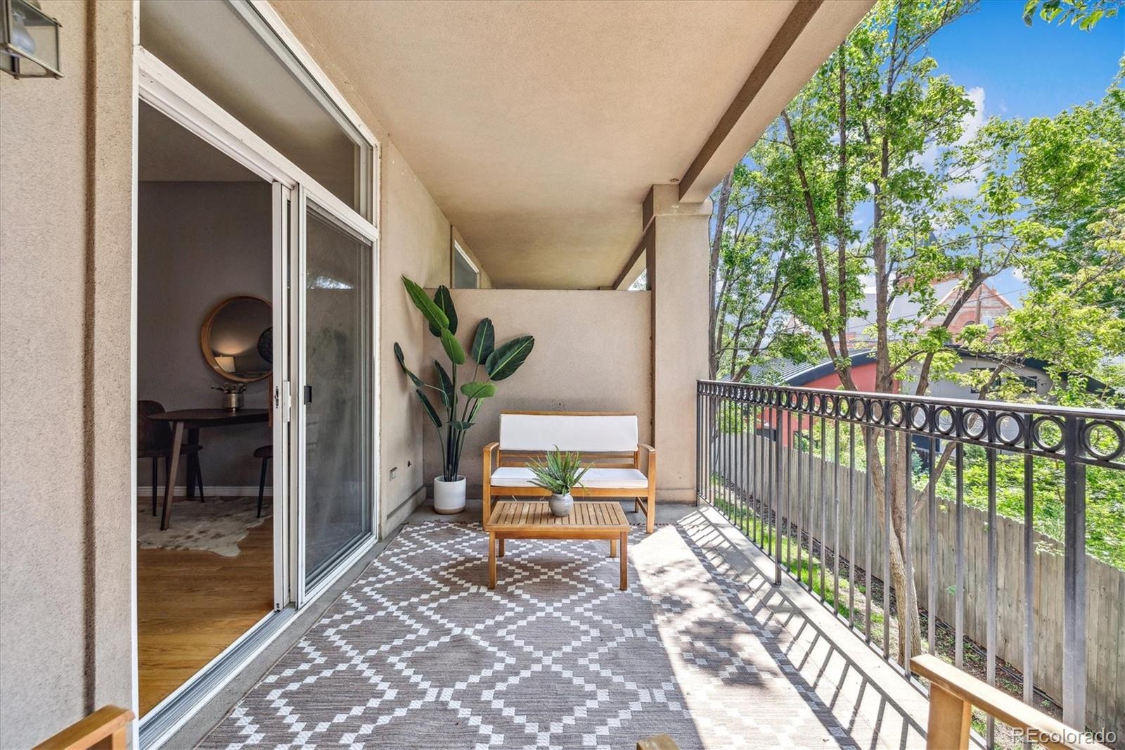 3030 Wyandot Street Unit: 4