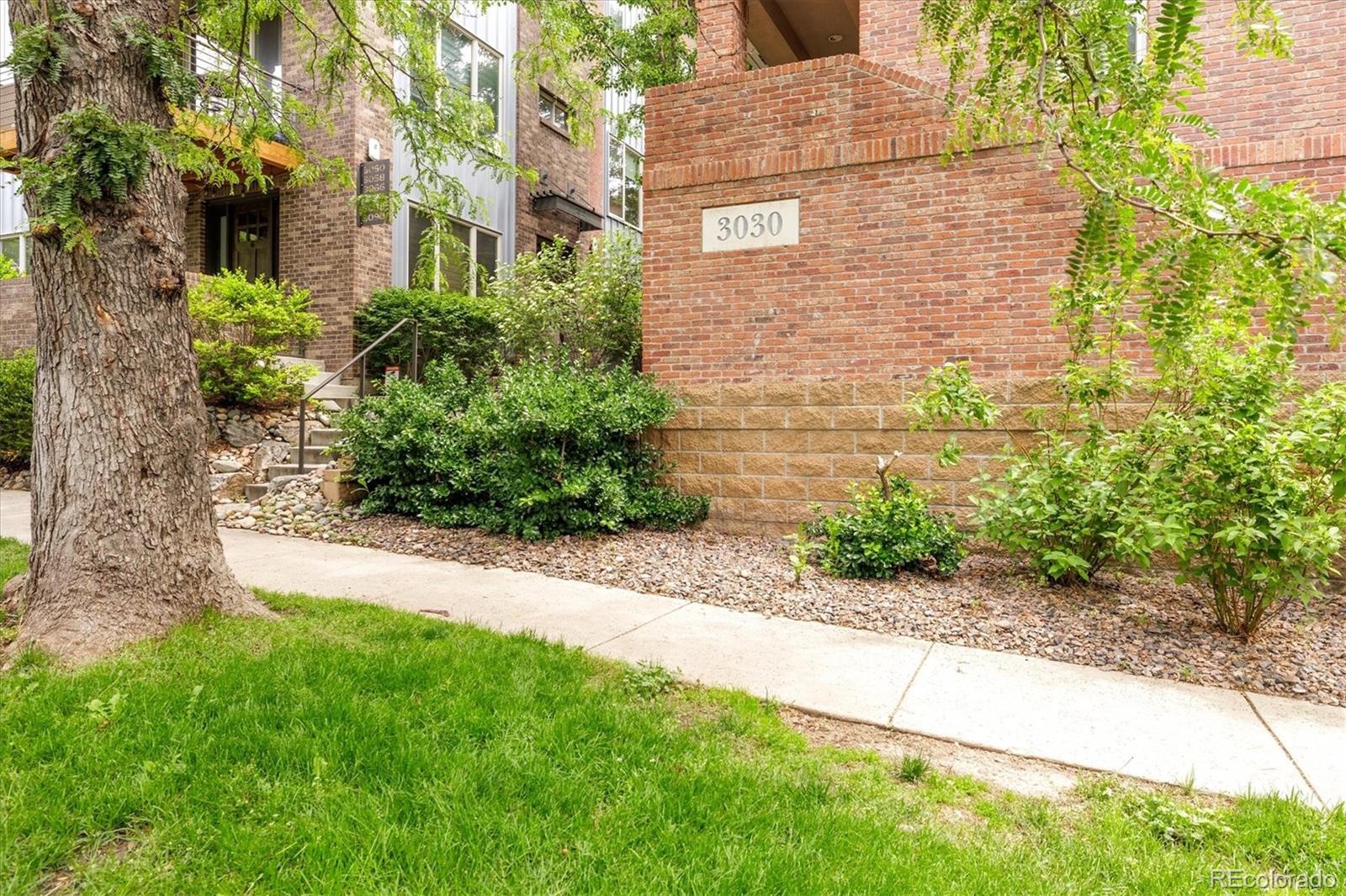 3030 Wyandot Street Unit: 4