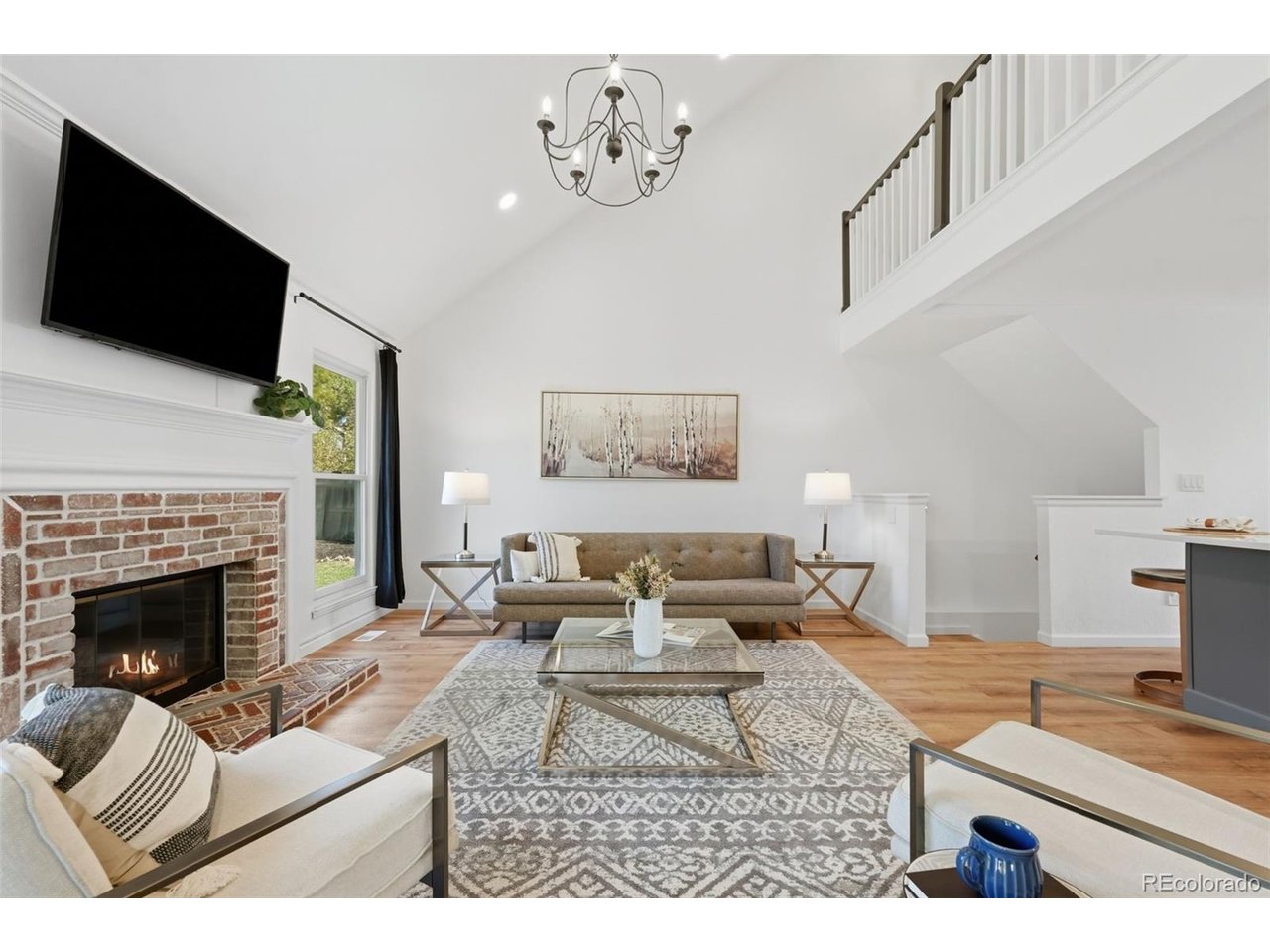 8512 Union Cir