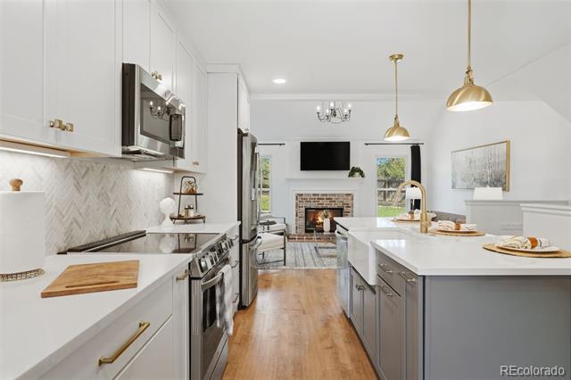 8512 Union Circle