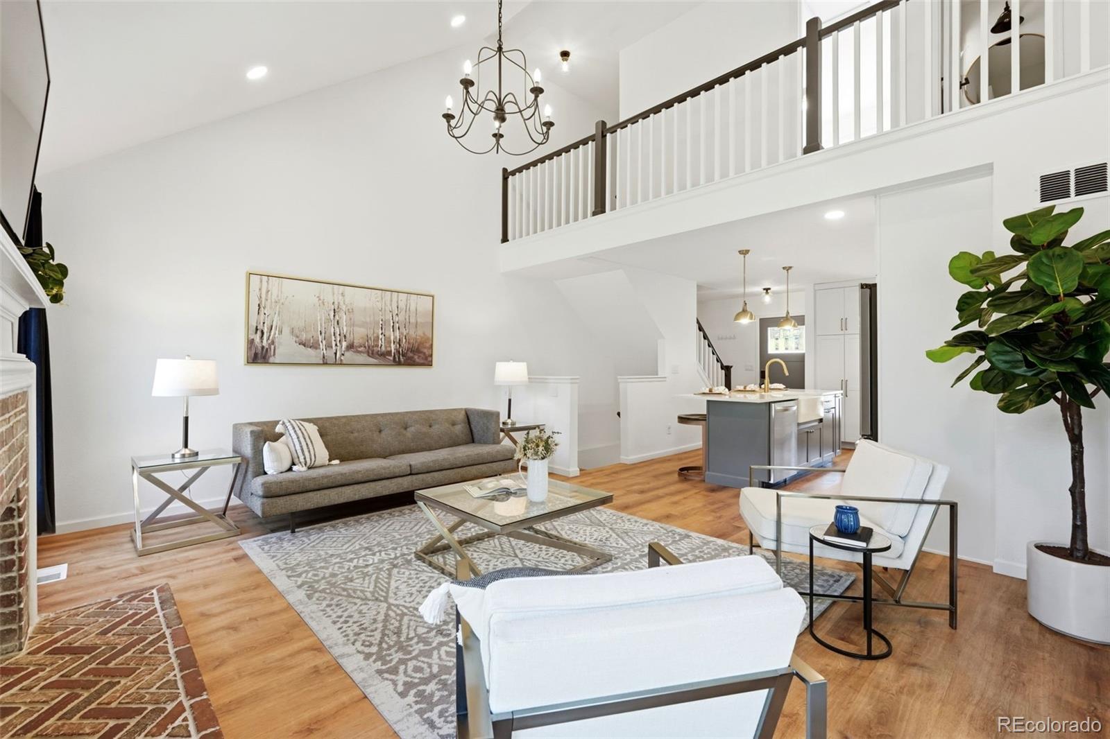 8512 Union Circle