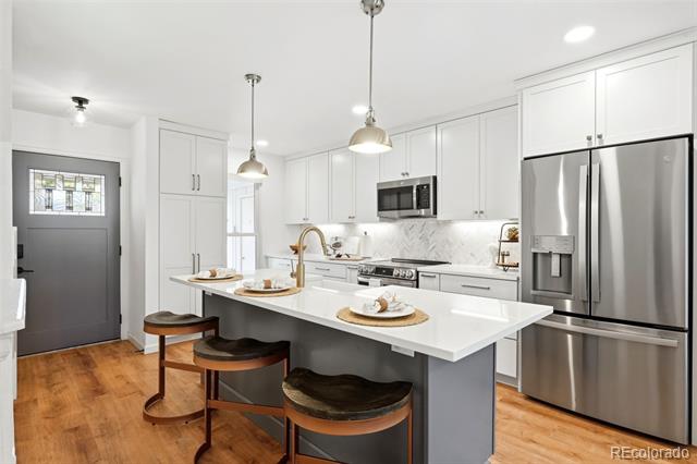 8512 Union Circle