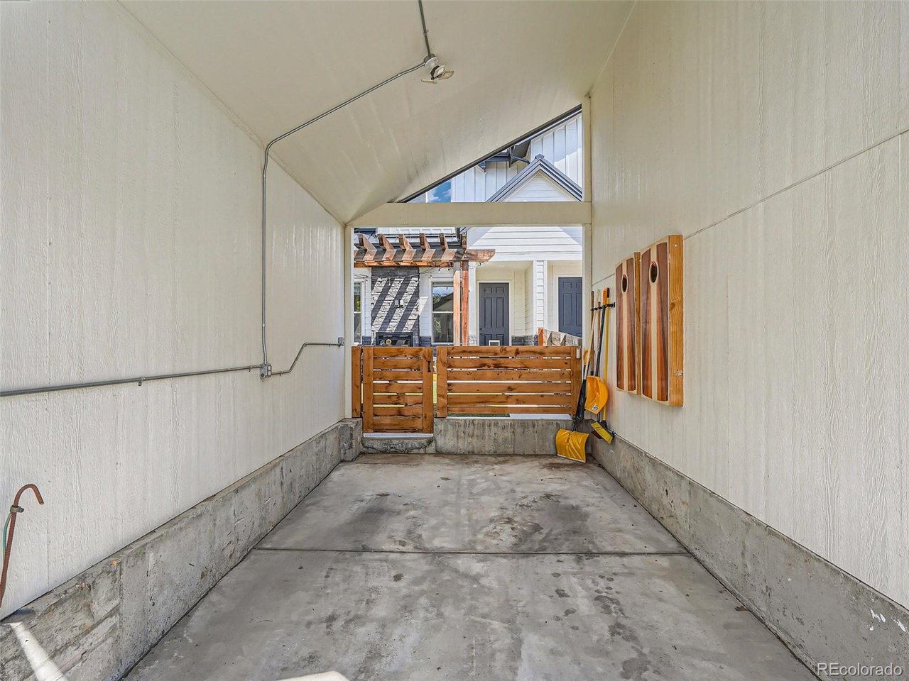 1026 Rex St B101
