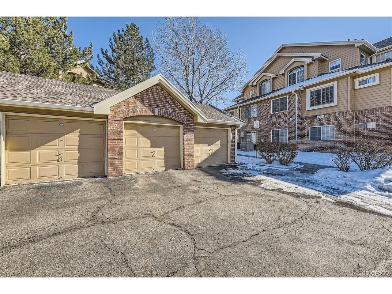1641 W Canal Cir 736