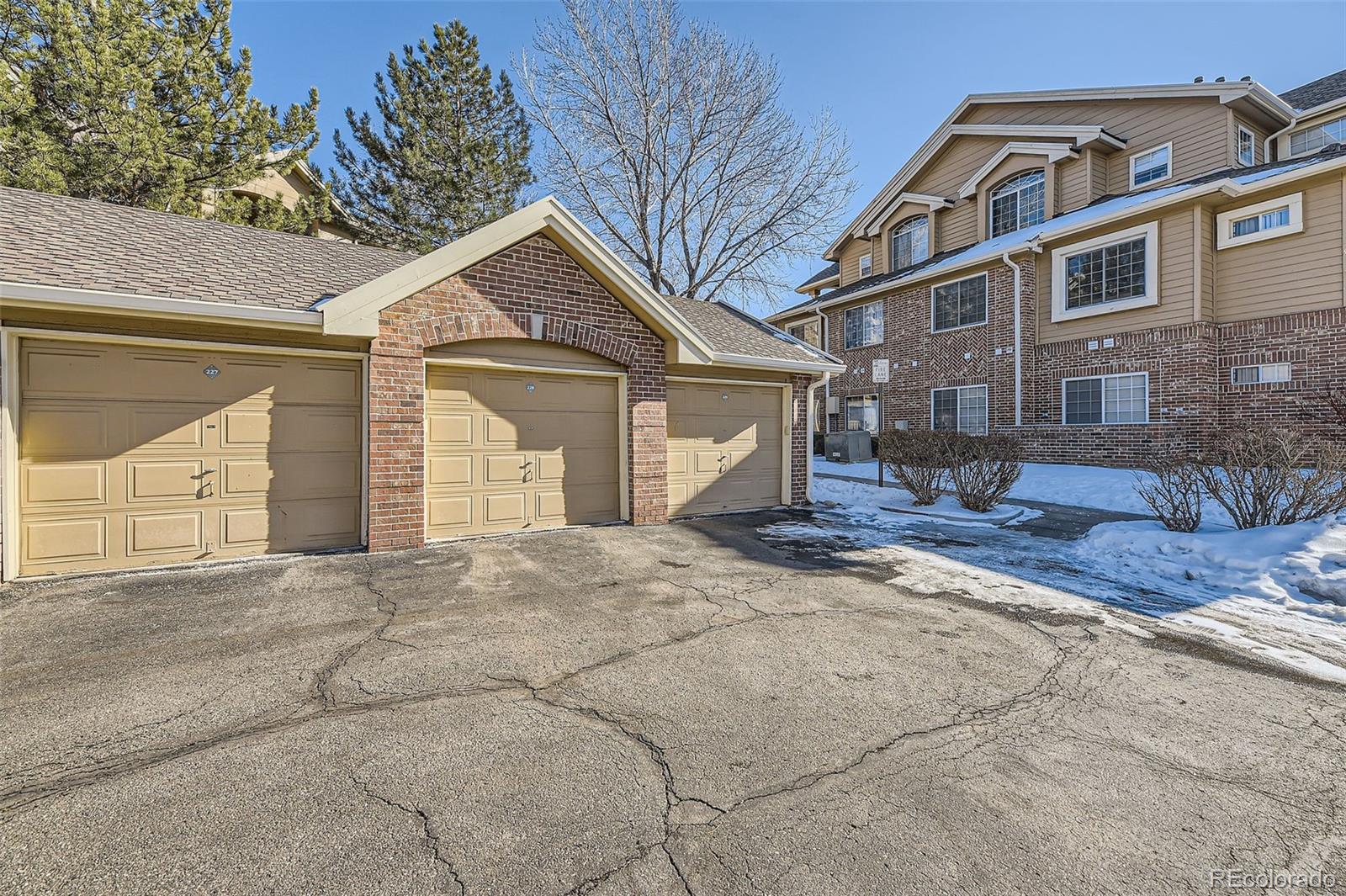1641 W Canal Circle Unit: 736
