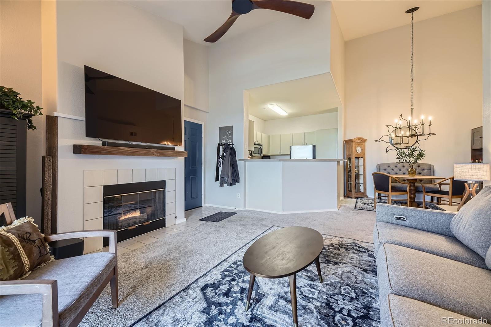 1641 W Canal Circle Unit: 736