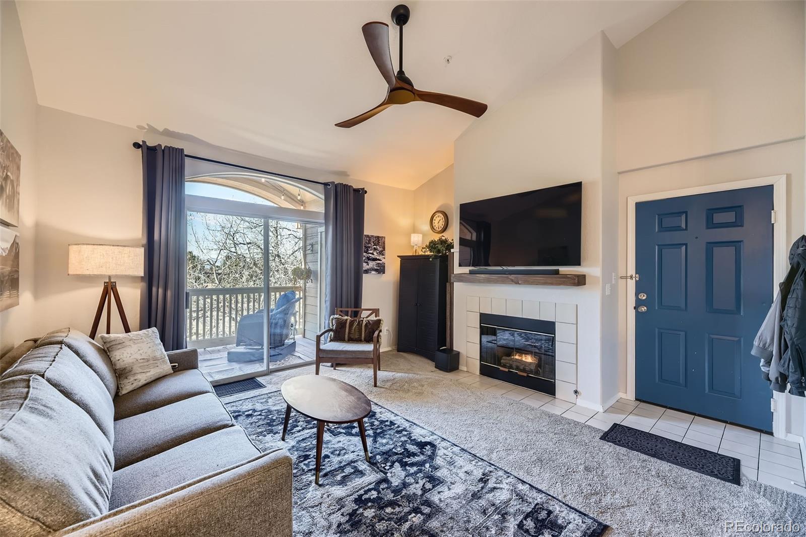 1641 W Canal Circle Unit: 736
