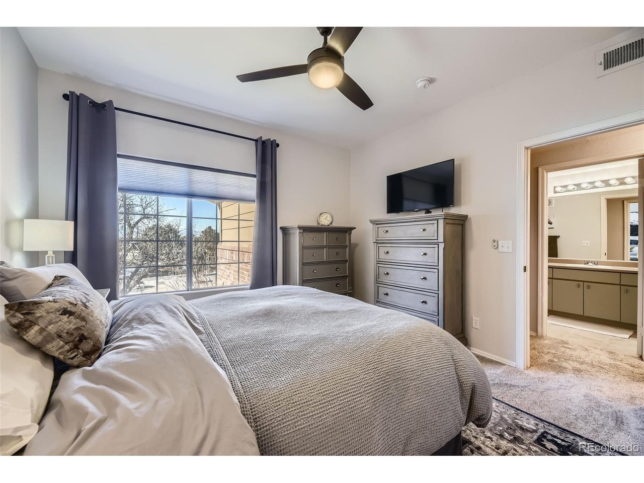 1641 W Canal Cir 736