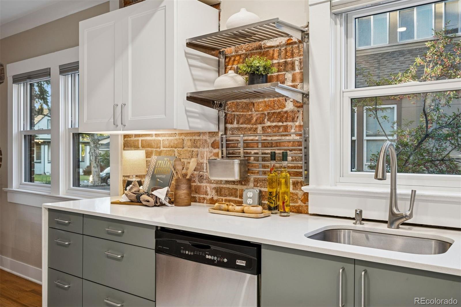 4446 Lowell Boulevard