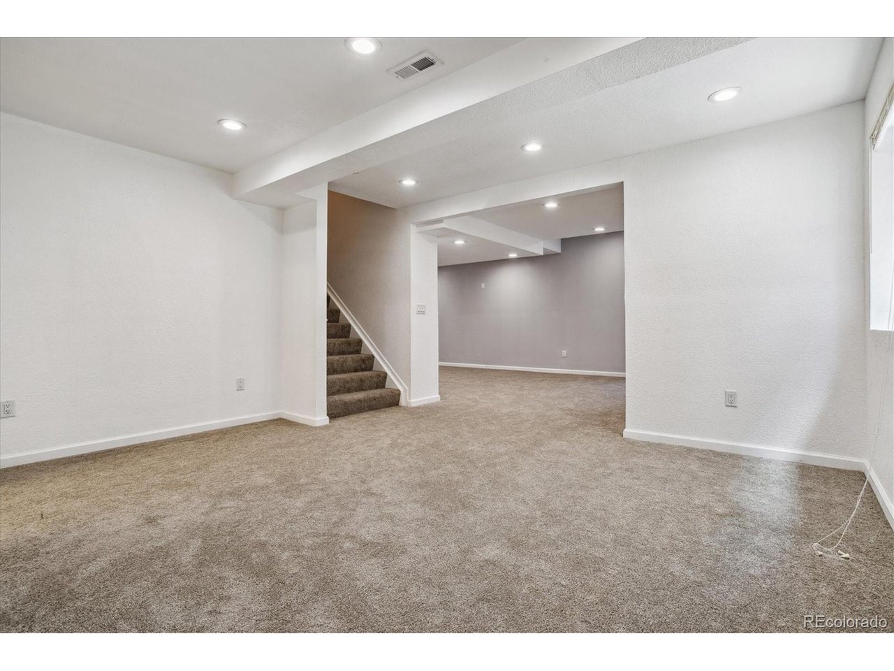 4893 Ashbrook Cir