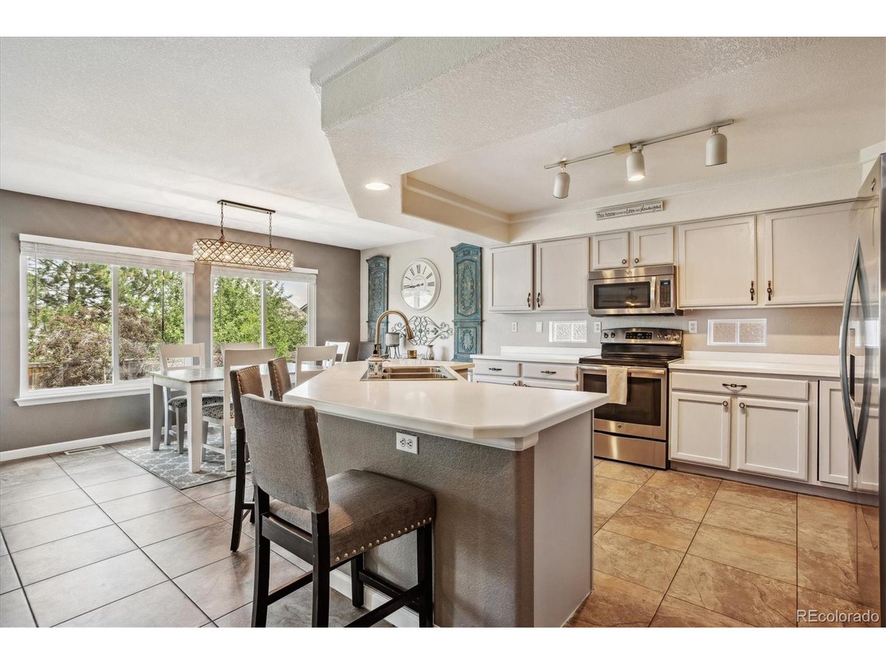 4893 Ashbrook Cir