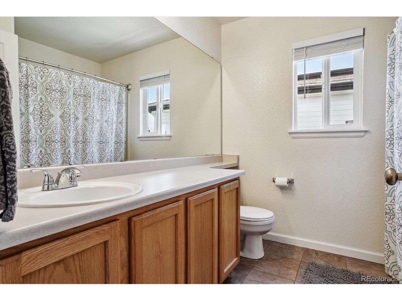 4893 Ashbrook Cir