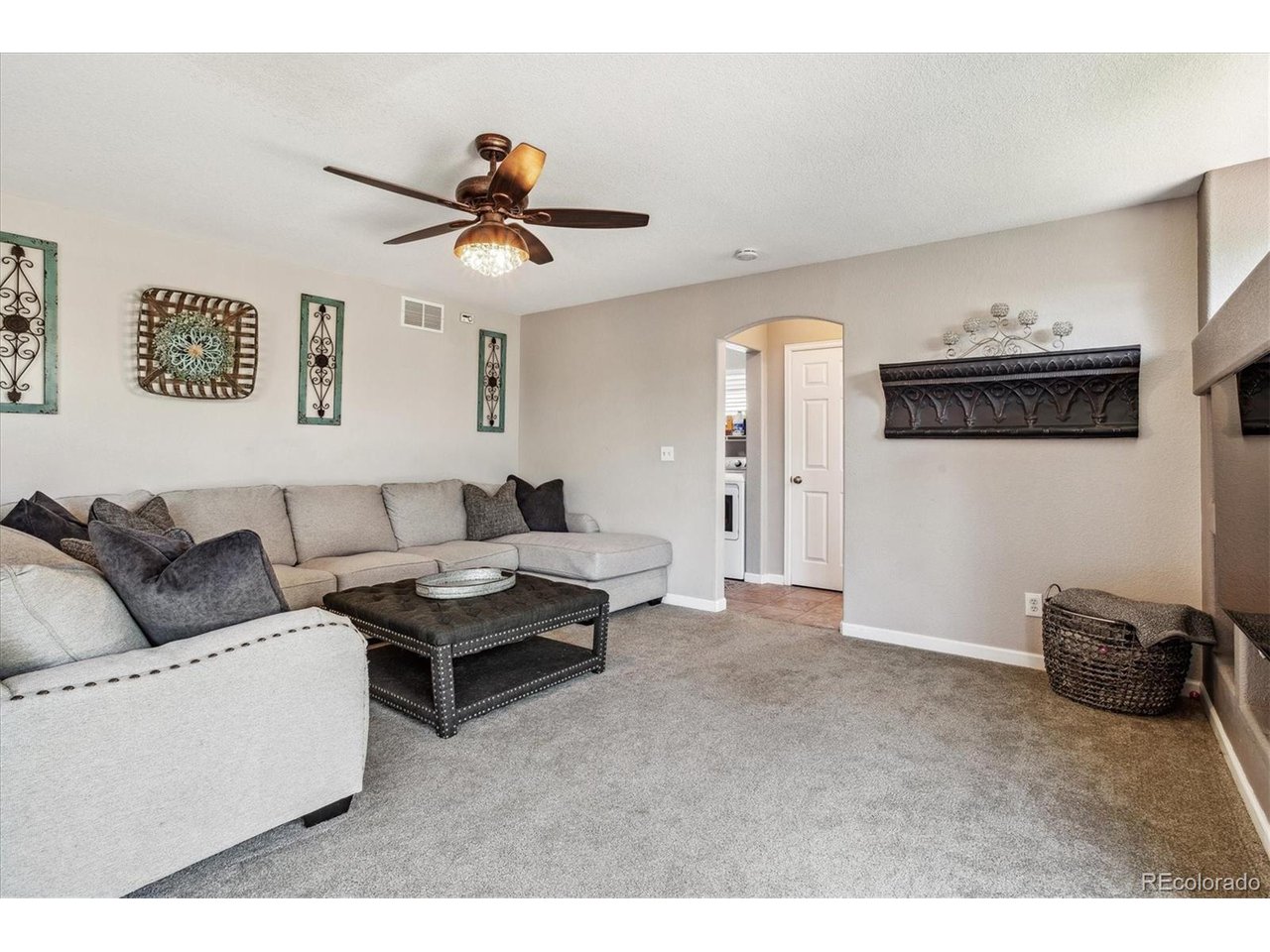 4893 Ashbrook Cir