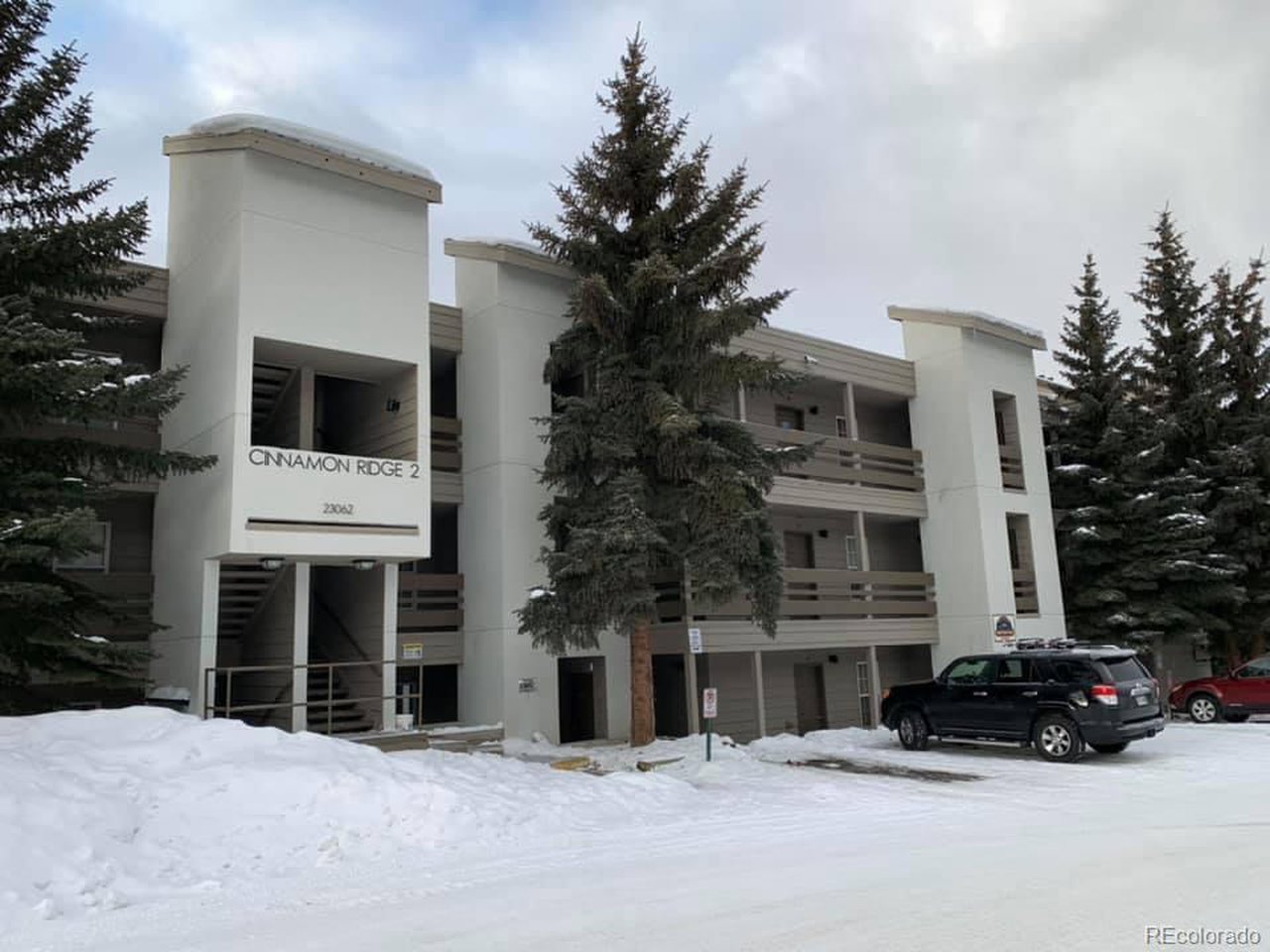 23062 US Highway 6 A9