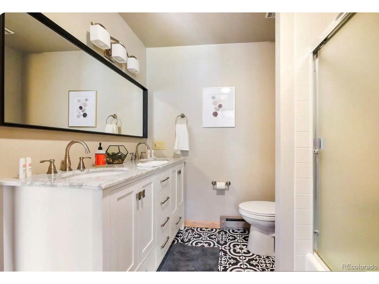 23062 US Highway 6 A9