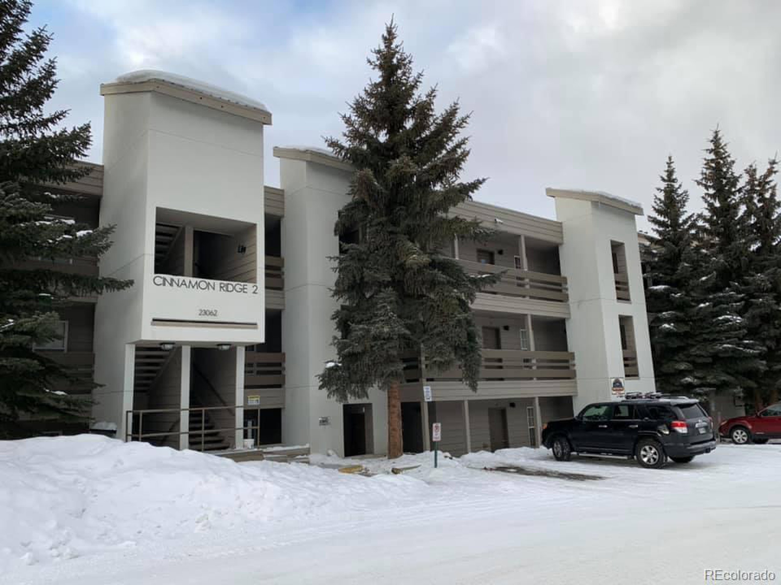 23062 US Highway 6 A9