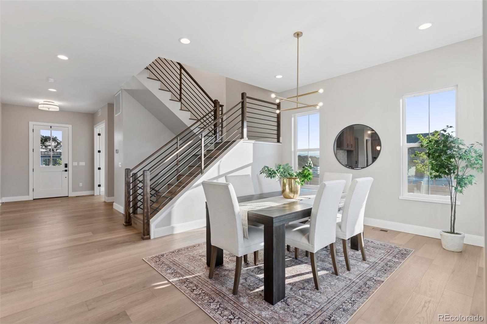 927 William Way
