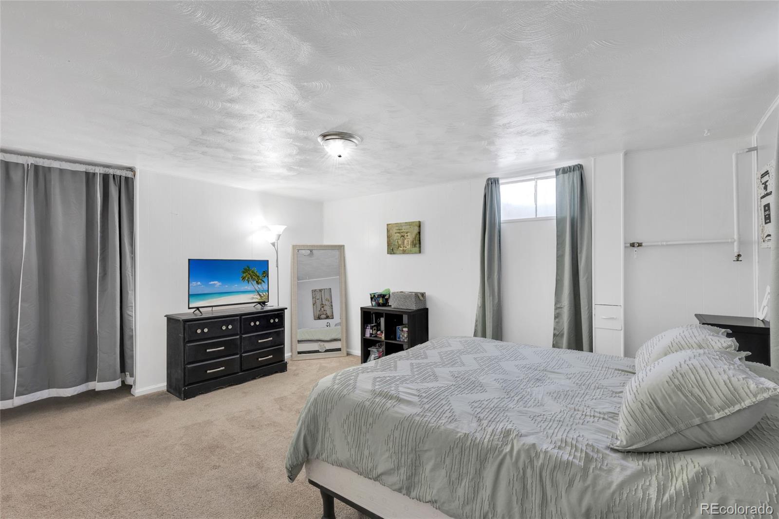 12446 E Alaska Place