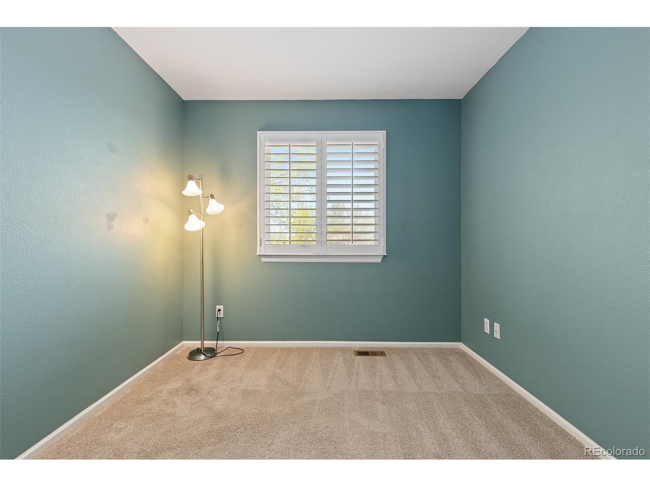 2587 Foothills Canyon Ct