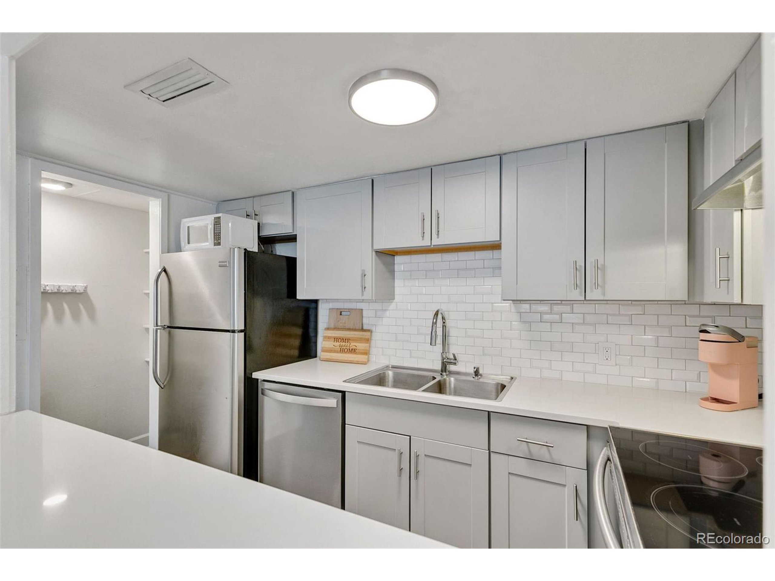9995 E Harvard Ave L-147